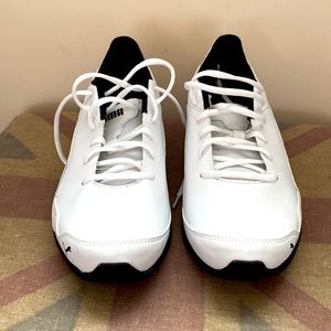 NWOT Puma Sneakers